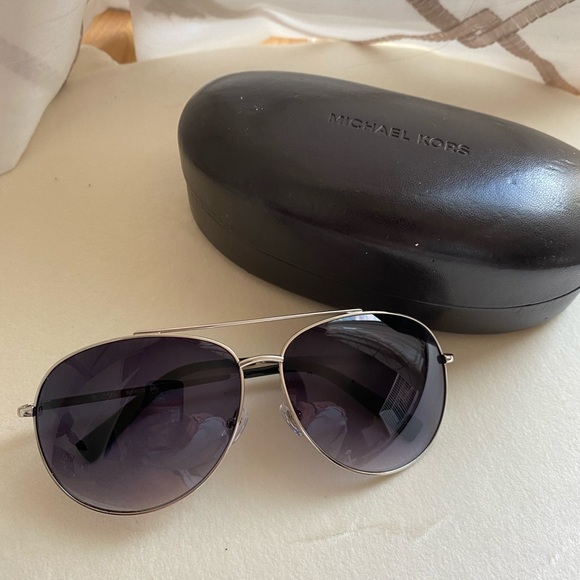 Michael Kors Sunglasses - Picture 2 of 4